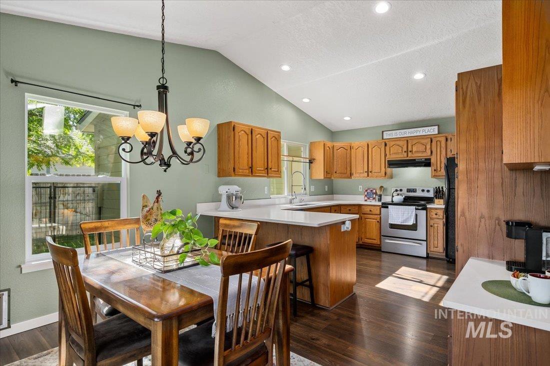 2950 W Stephanie Ct.