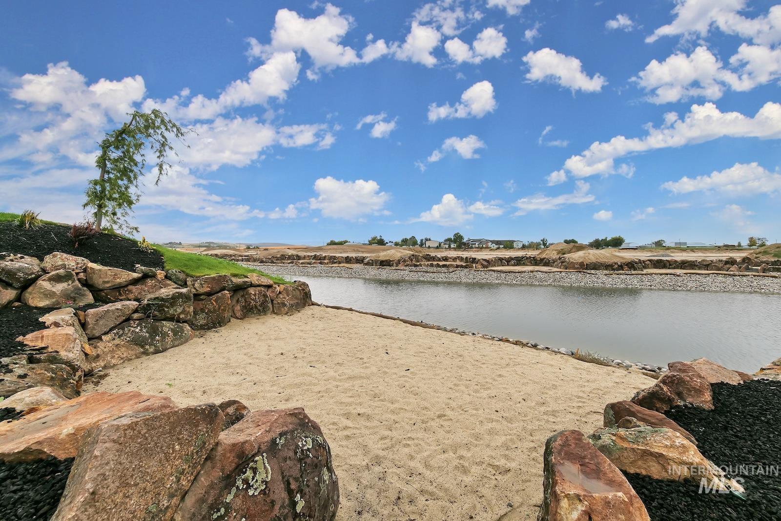 3668 N Harvest Moon Way