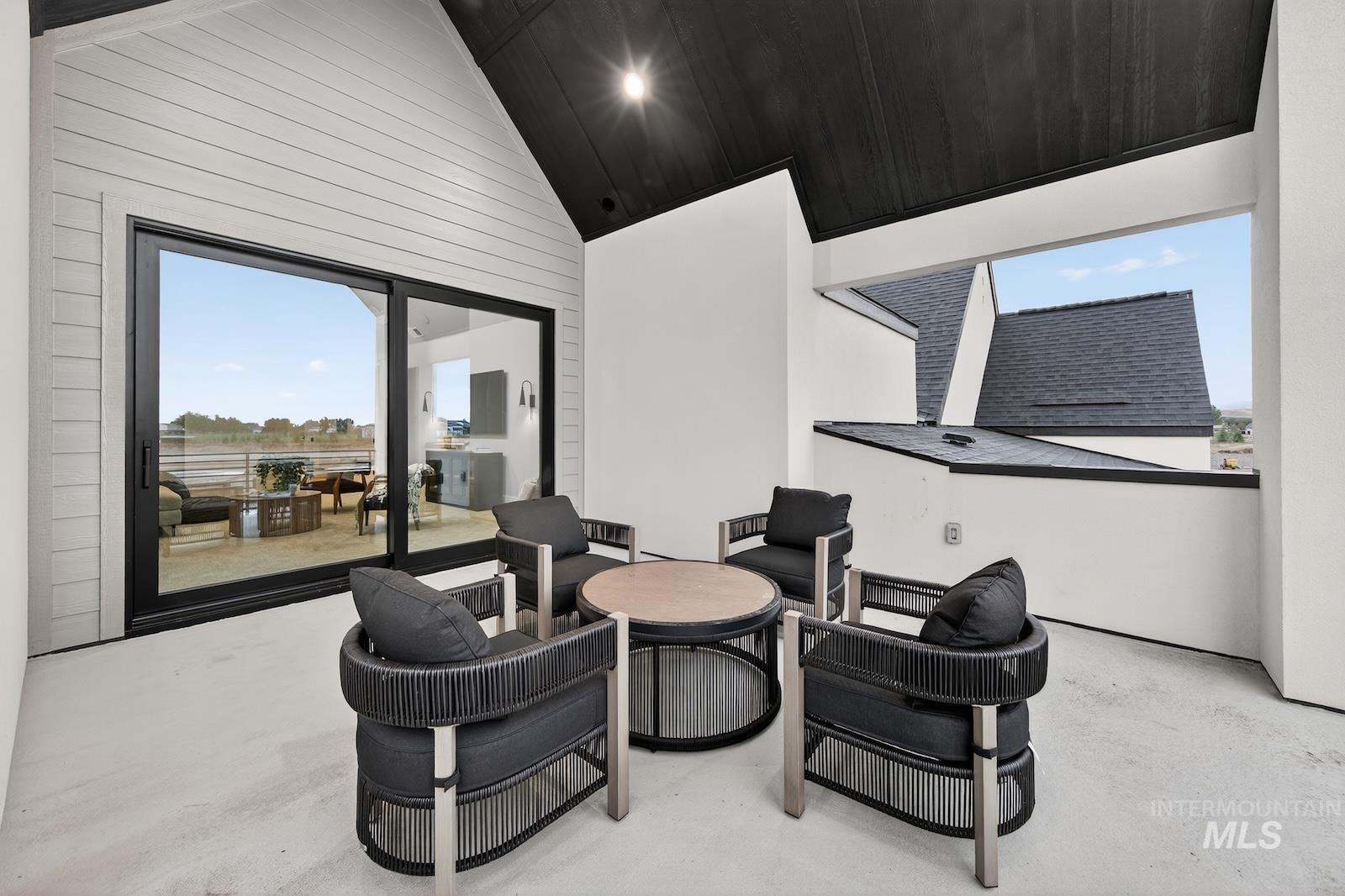 3668 N Harvest Moon Way