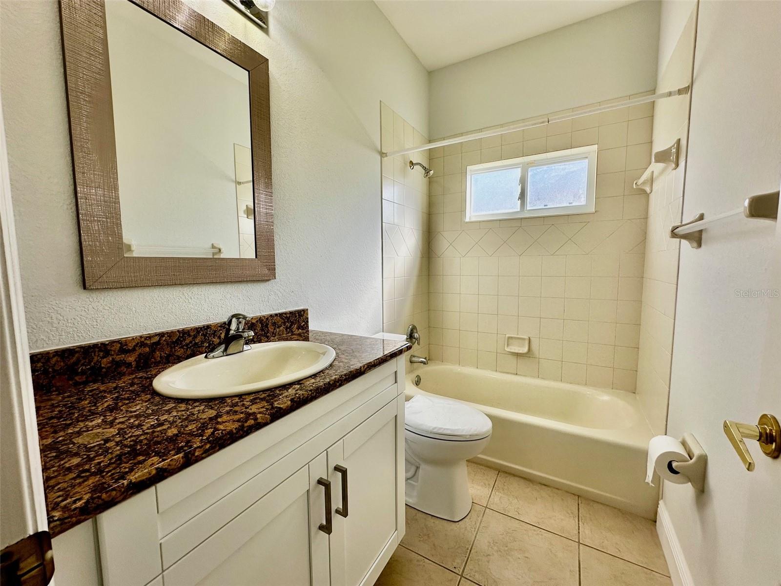 408 GOLDEN HARBOUR TRL