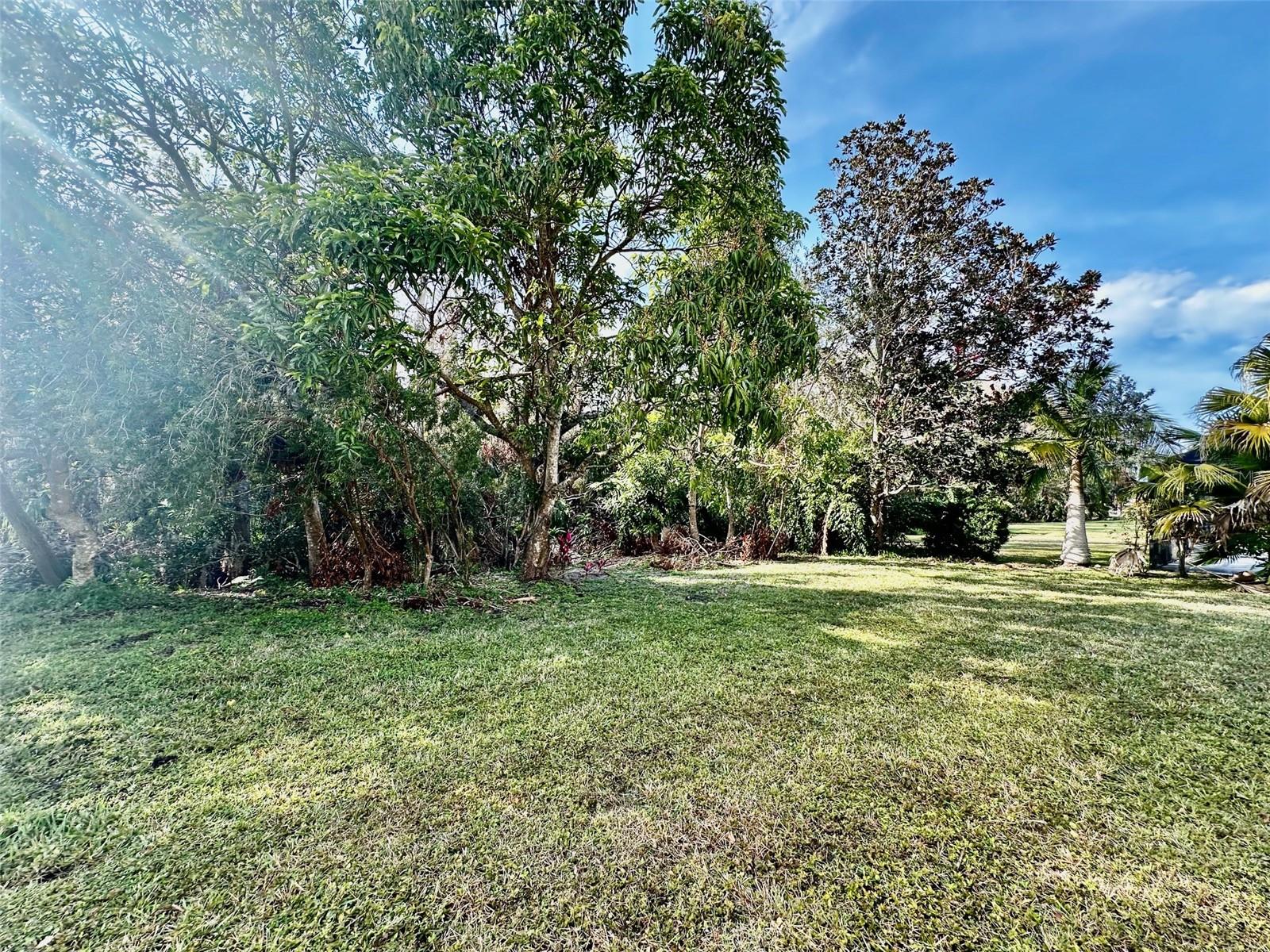 408 GOLDEN HARBOUR TRL