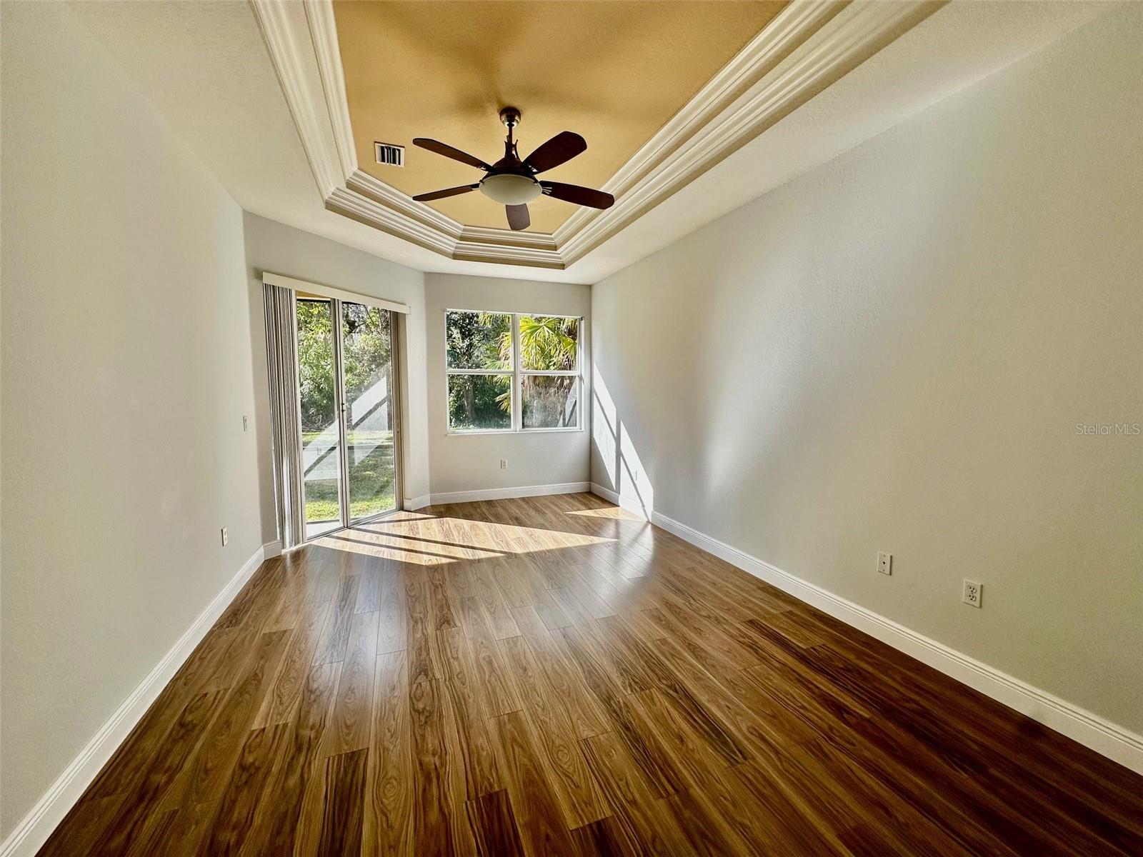 408 GOLDEN HARBOUR TRL