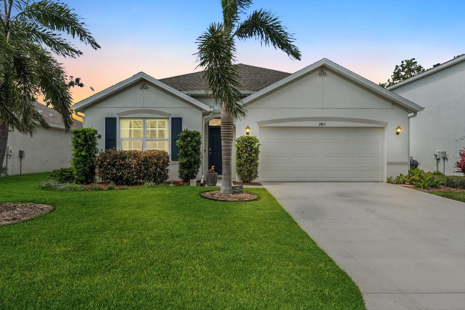 2811 GREENLEAF TER