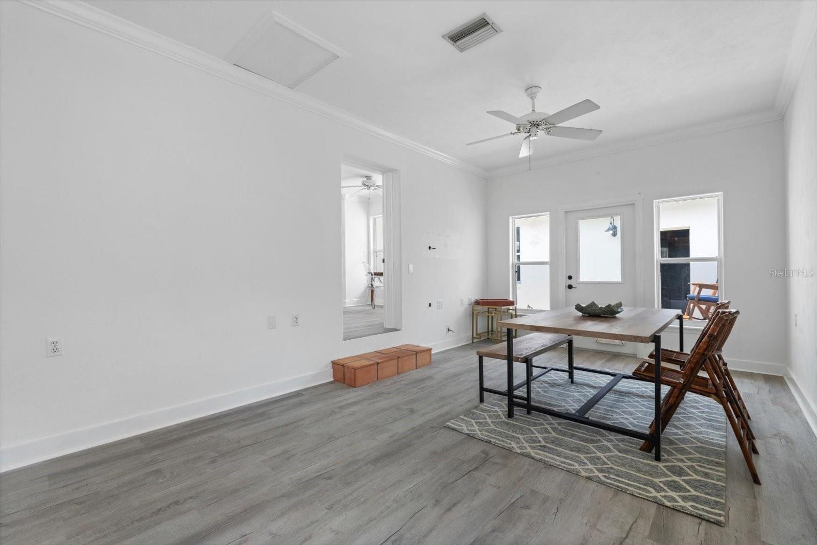 1907 4TH ST W
