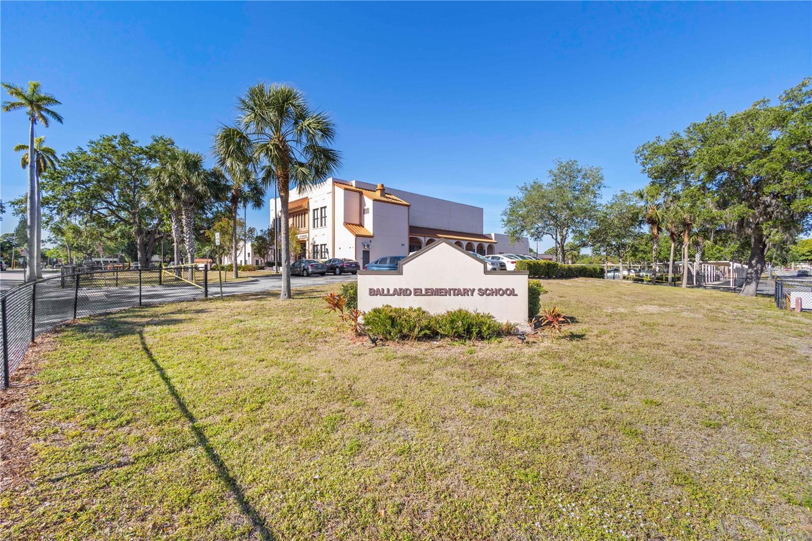1632 BALLARD PARK DR