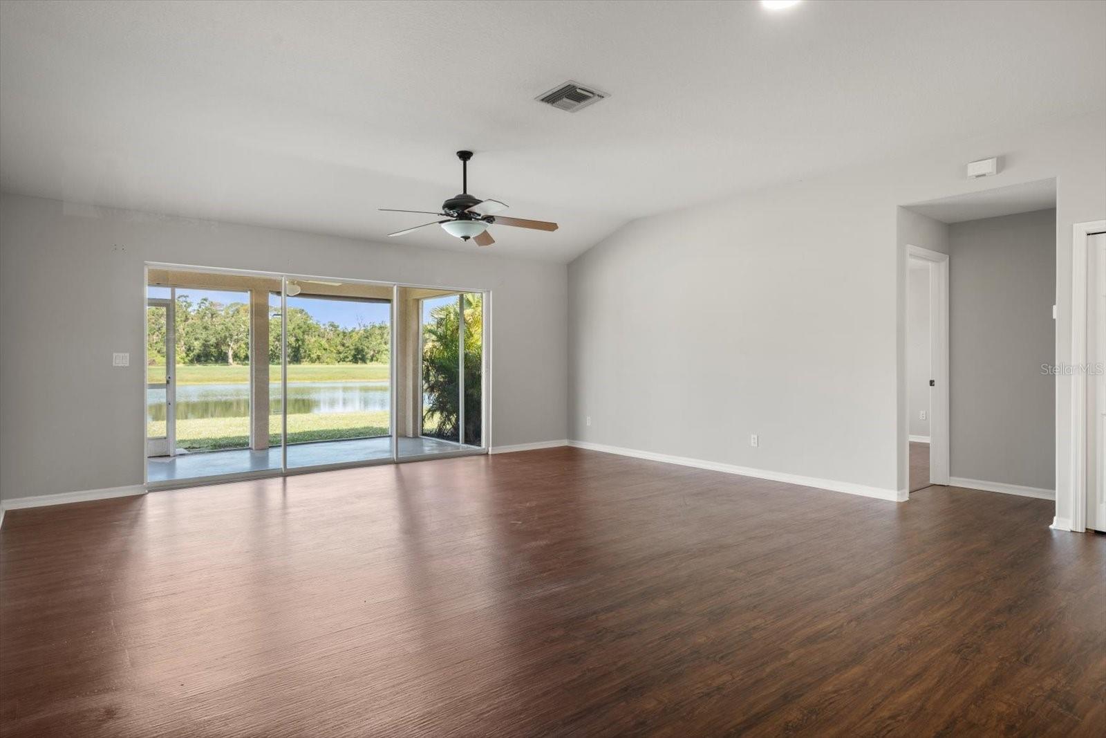 3415 68TH STREET CIR E