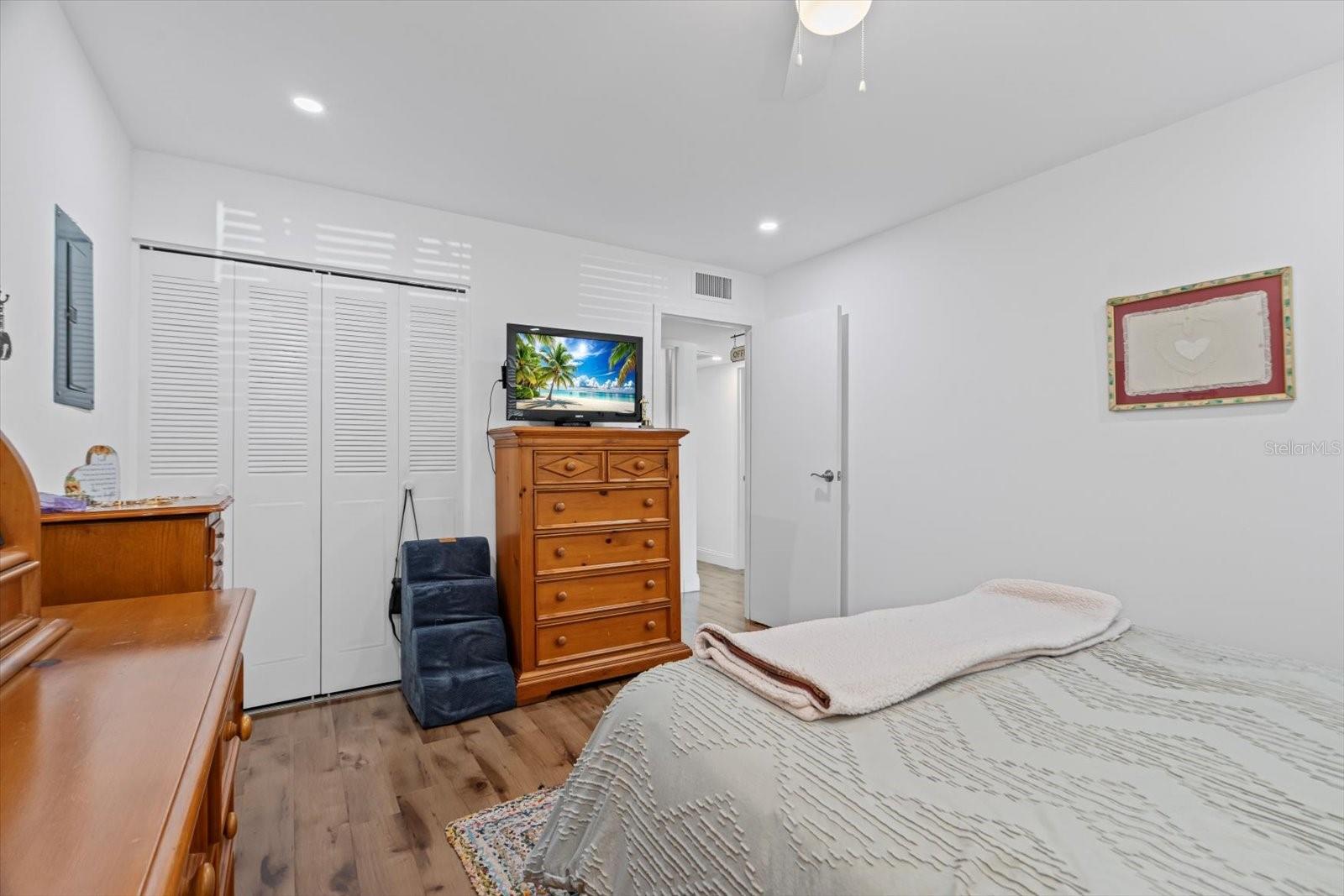 202 BEDFORD TRL #120