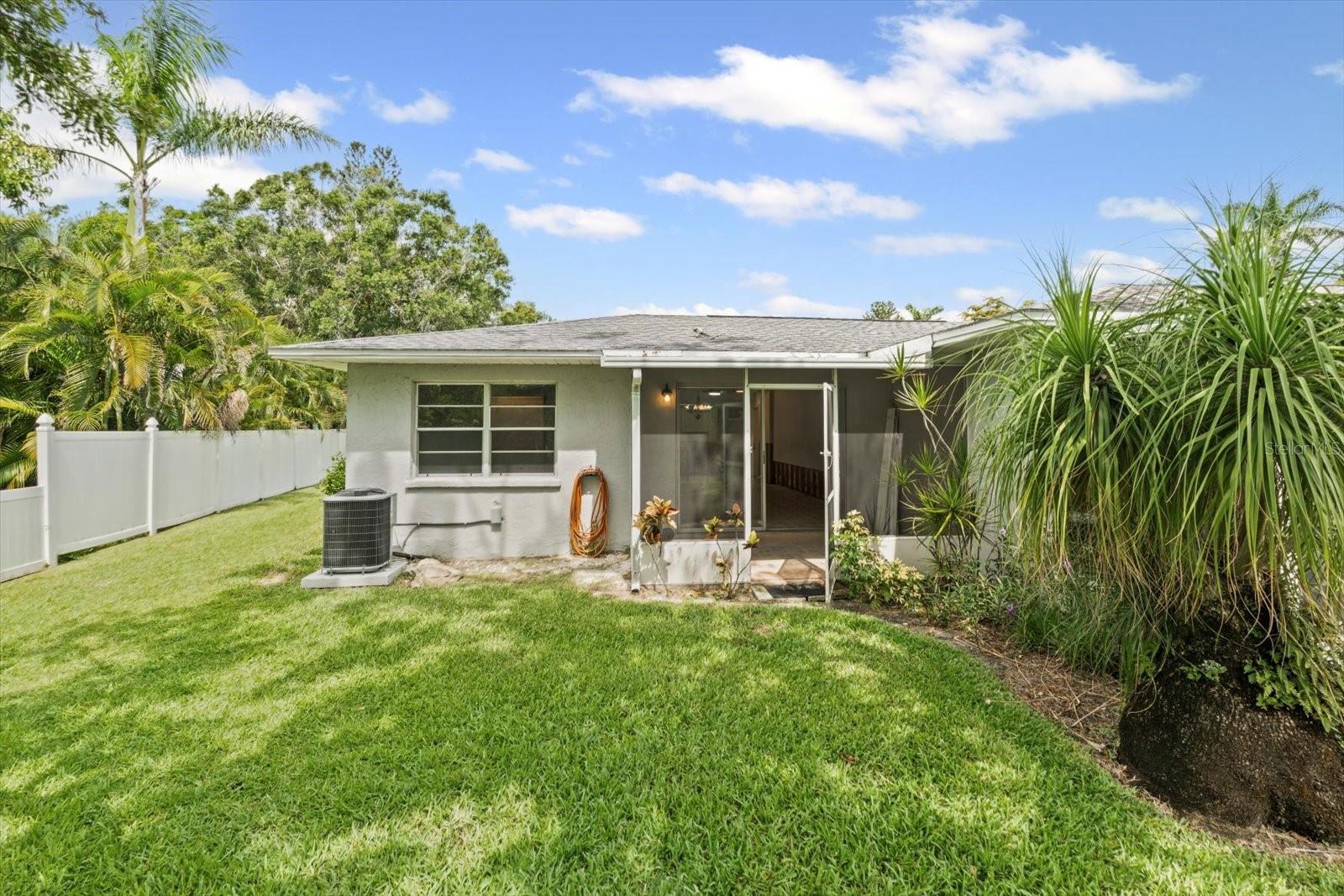 2115 9TH AVE W #3D