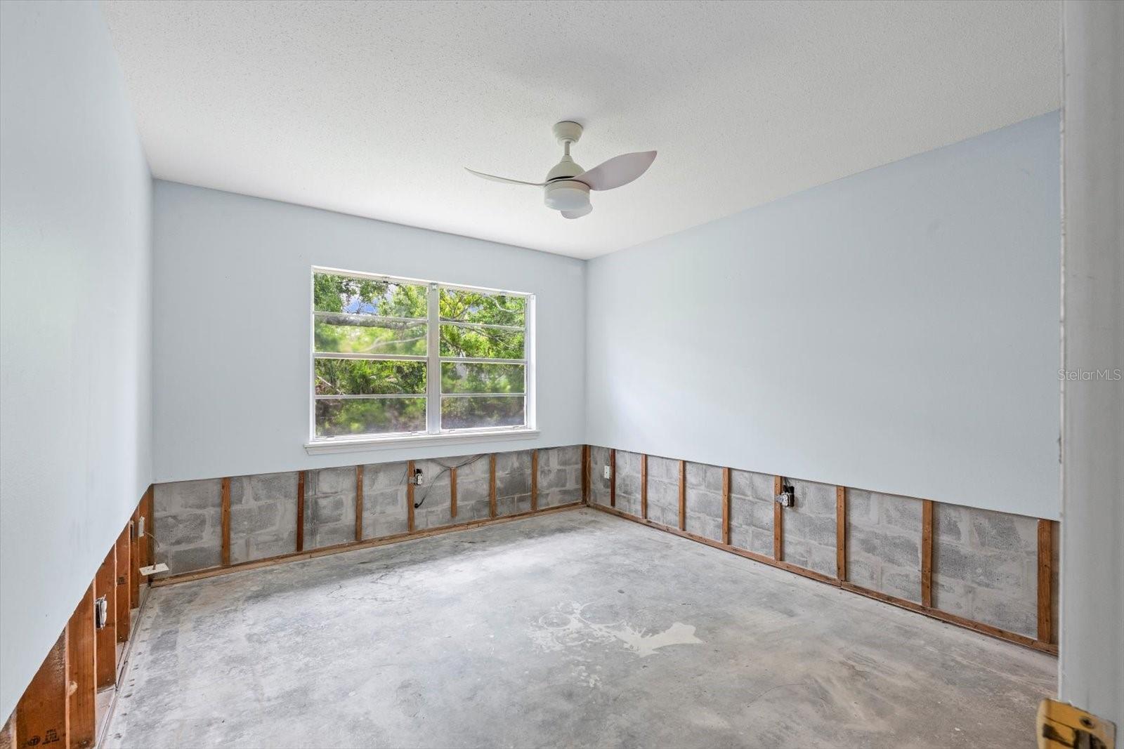 2115 9TH AVE W #3D