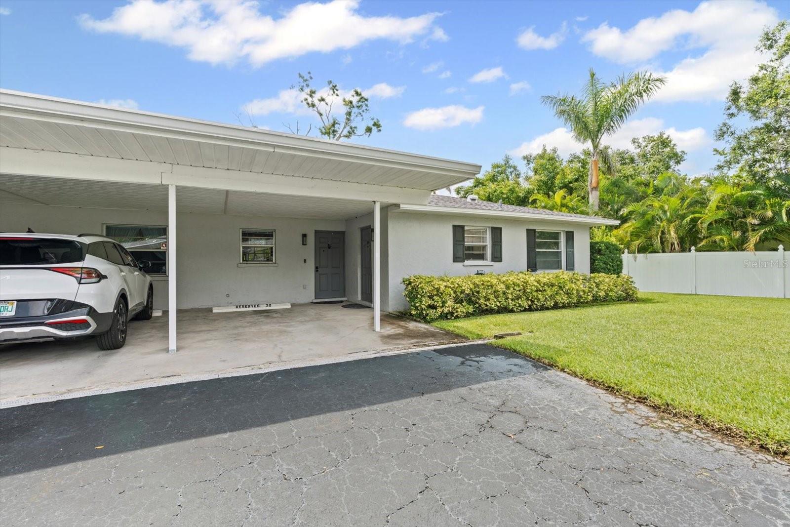 2115 9TH AVE W #3D