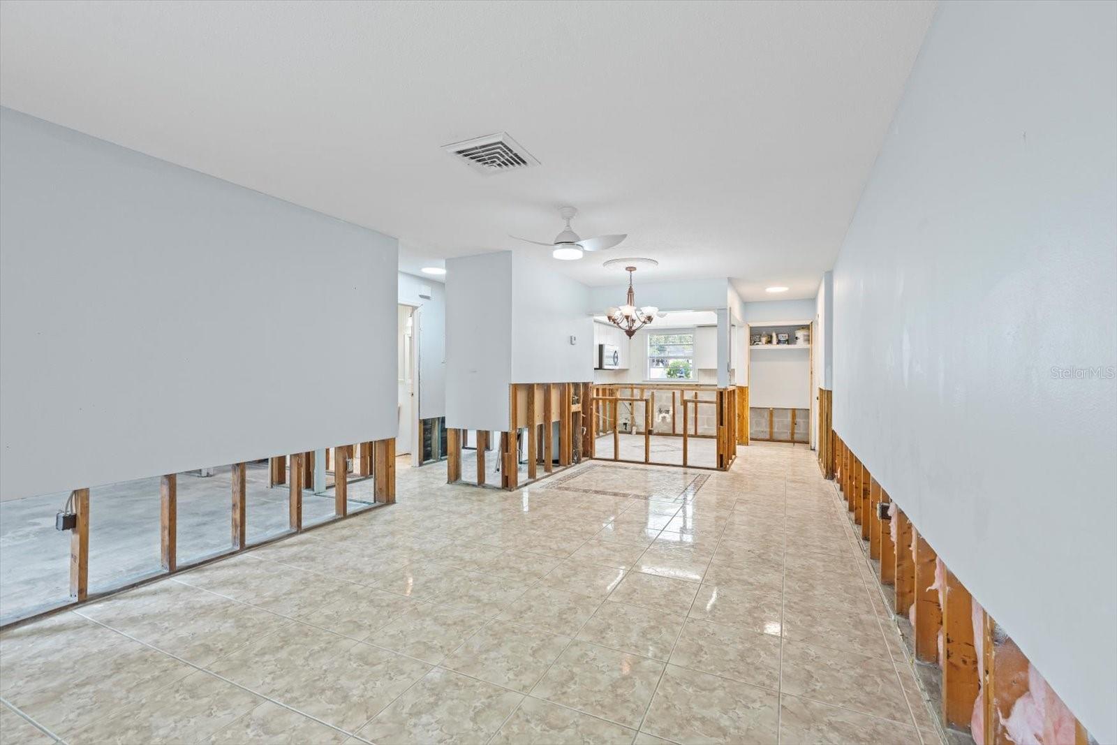 2115 9TH AVE W #3D