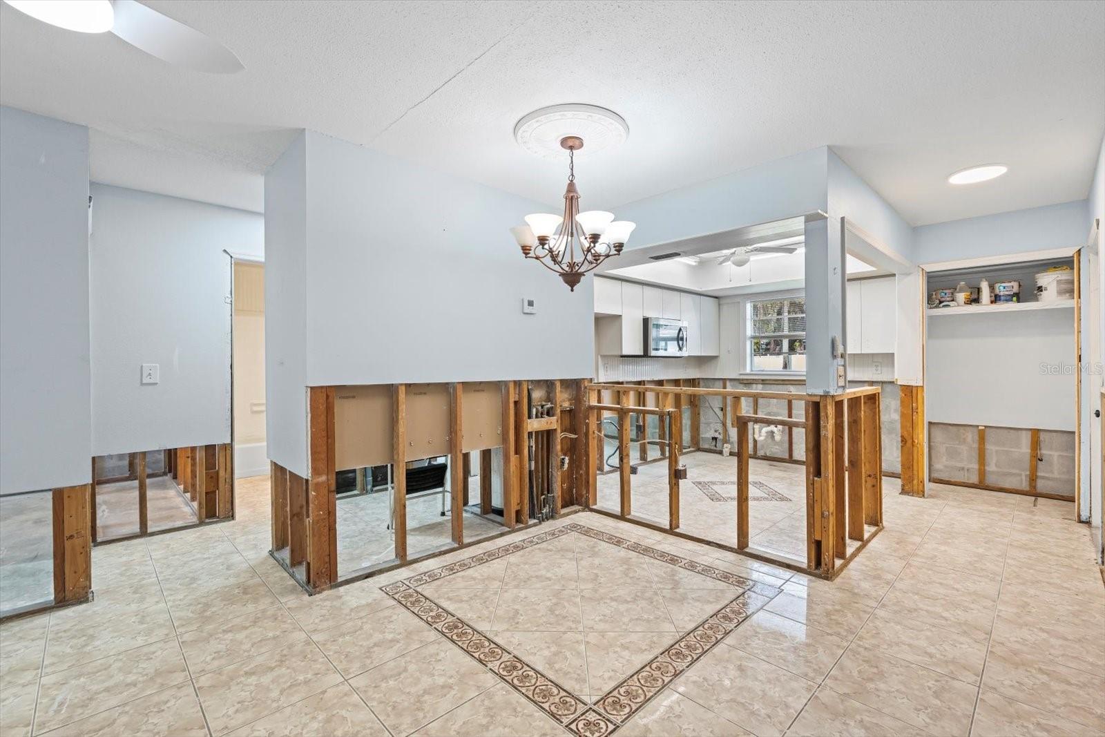 2115 9TH AVE W #3D