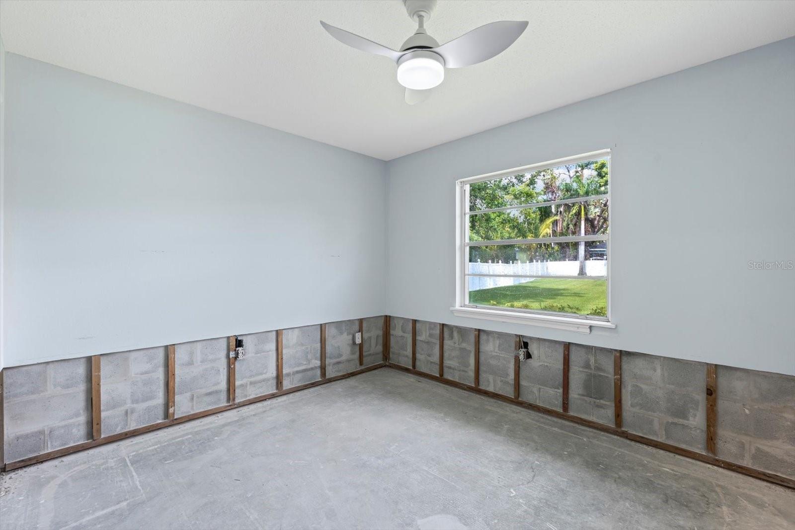 2115 9TH AVE W #3D
