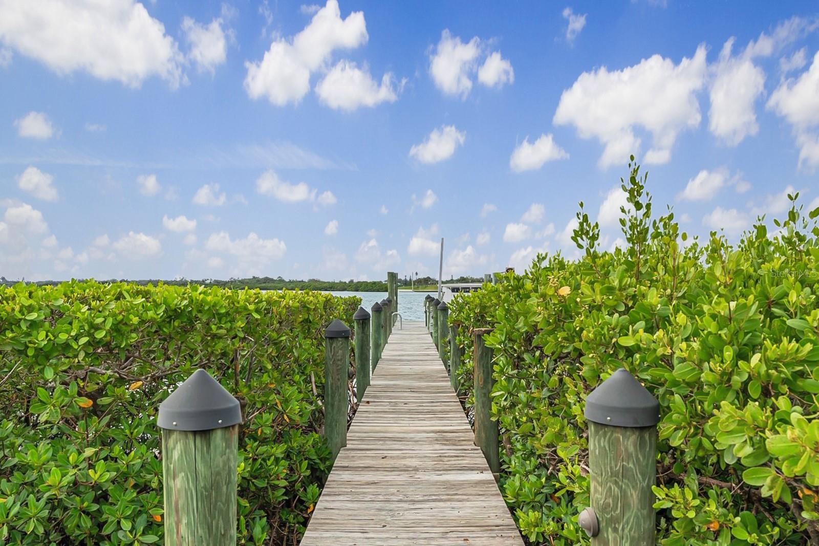 5539 2ND AVENUE CIR W