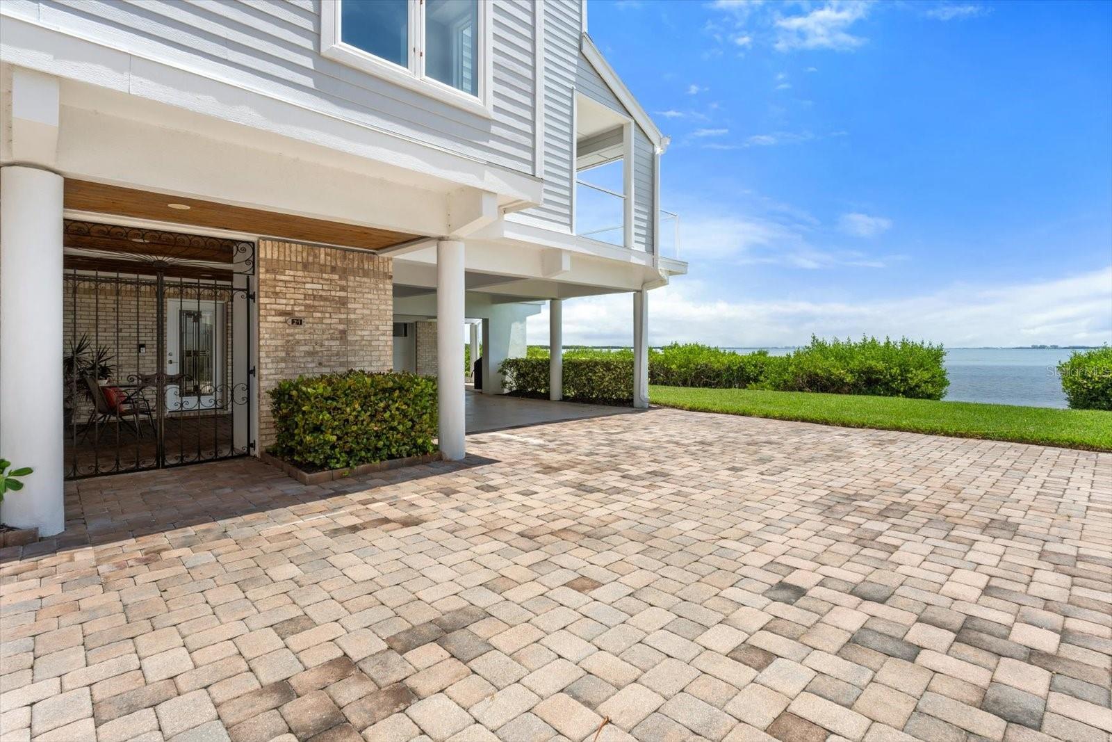 24 TIDY ISLAND BLVD