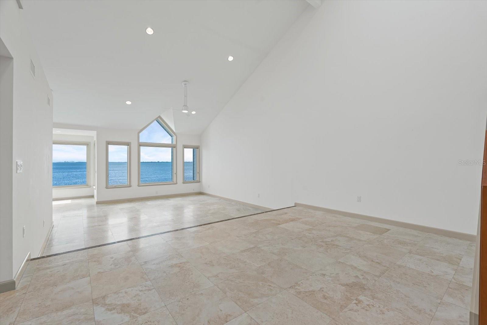 24 TIDY ISLAND BLVD