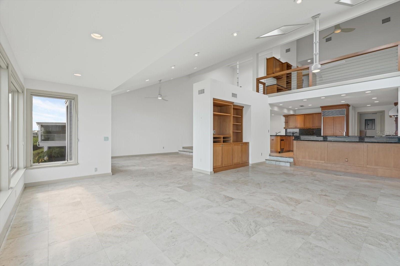 24 TIDY ISLAND BLVD