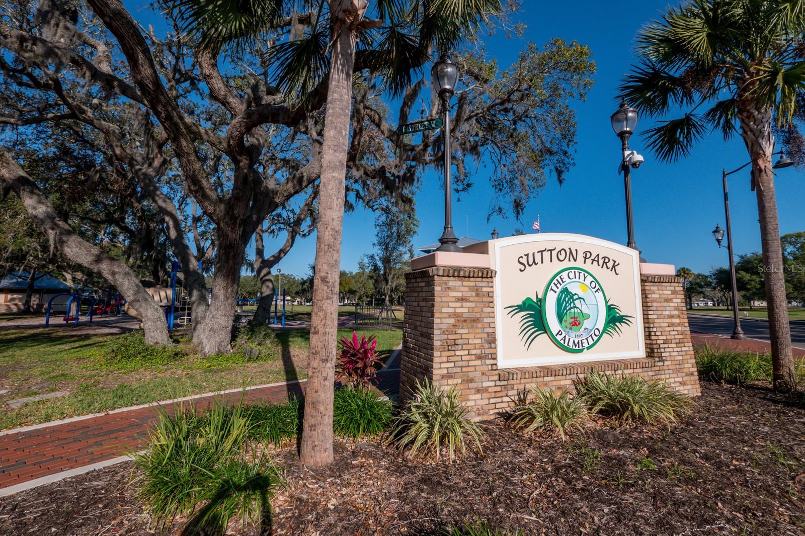 344 45TH STREET CT W