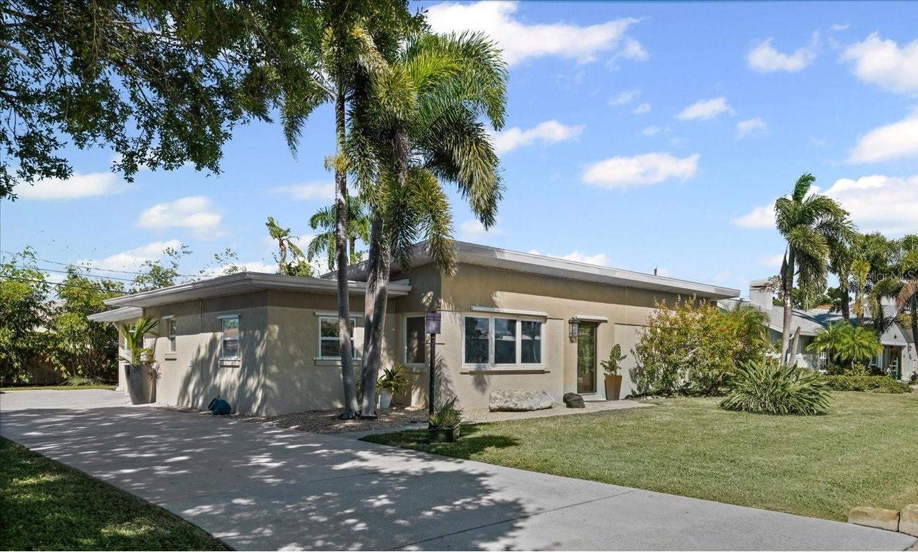 344 45TH STREET CT W