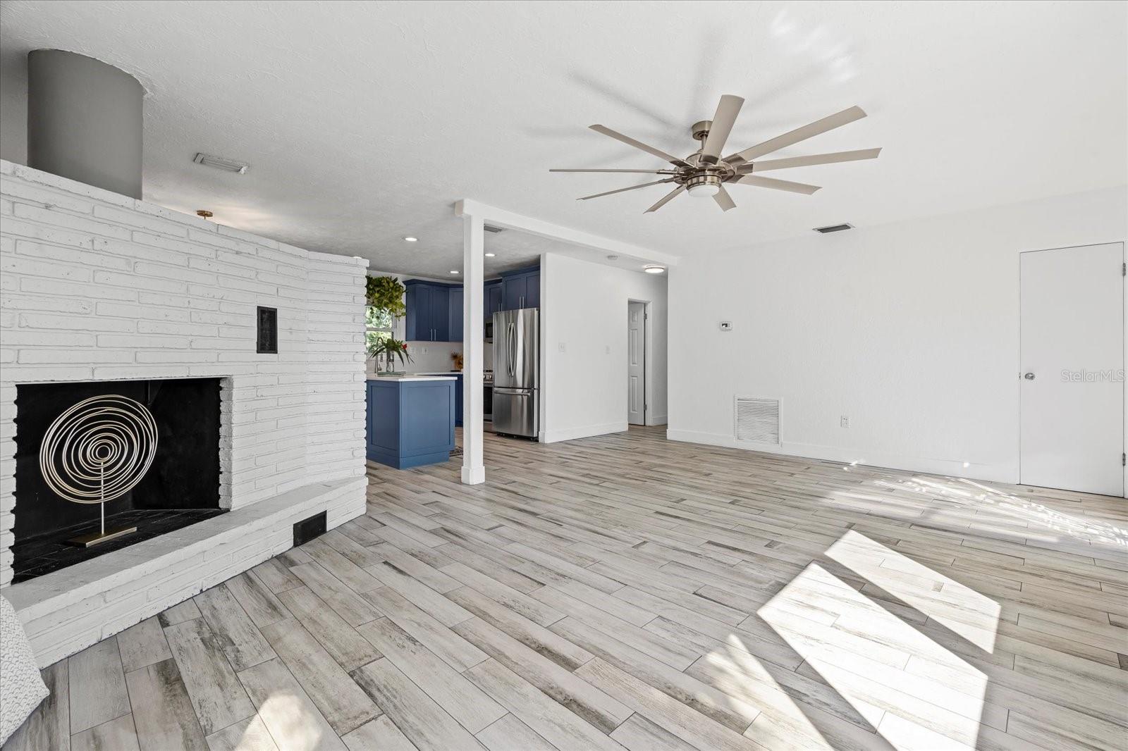 344 45TH STREET CT W