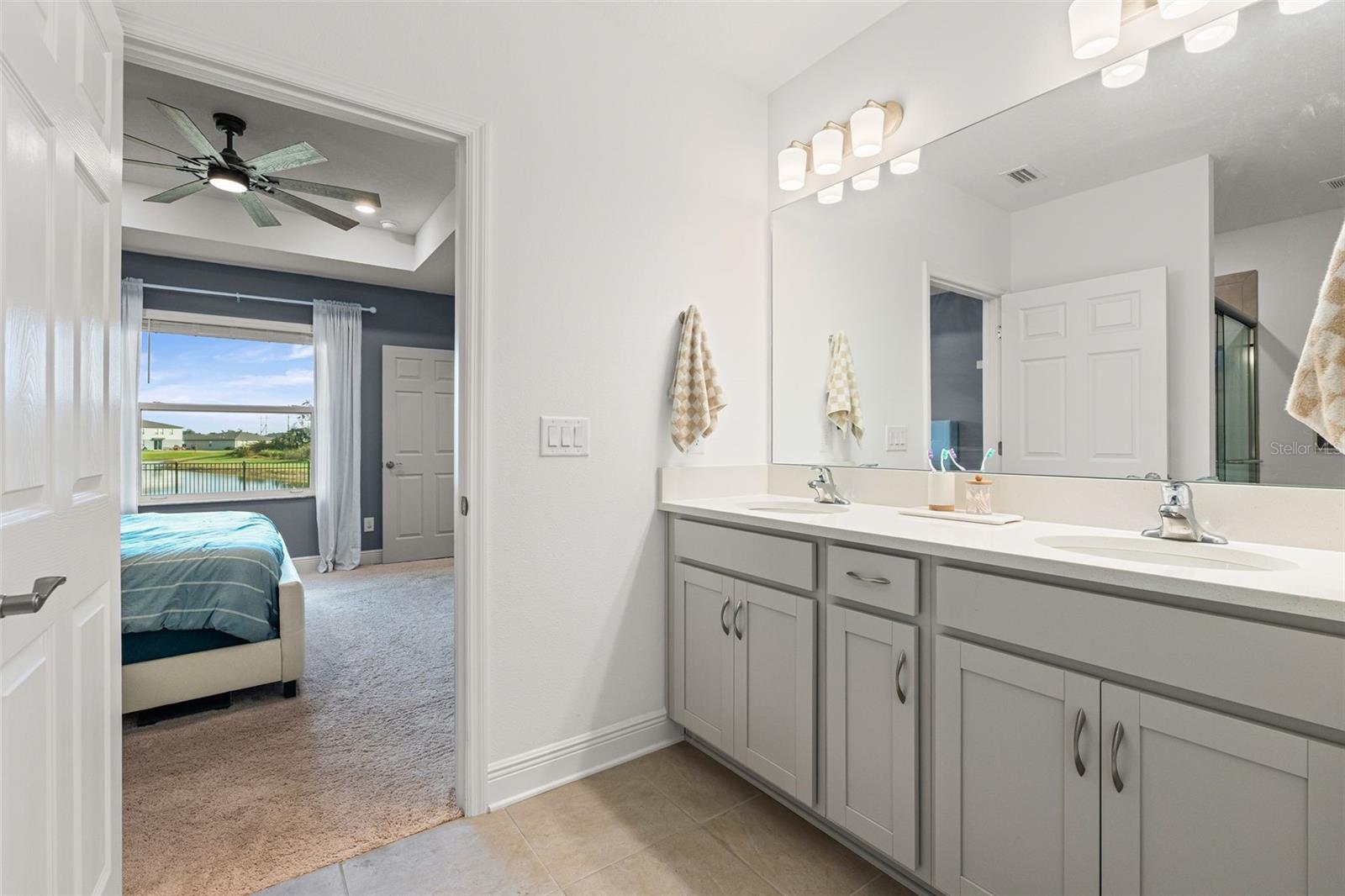 9216 WESTERNWOODS AVE