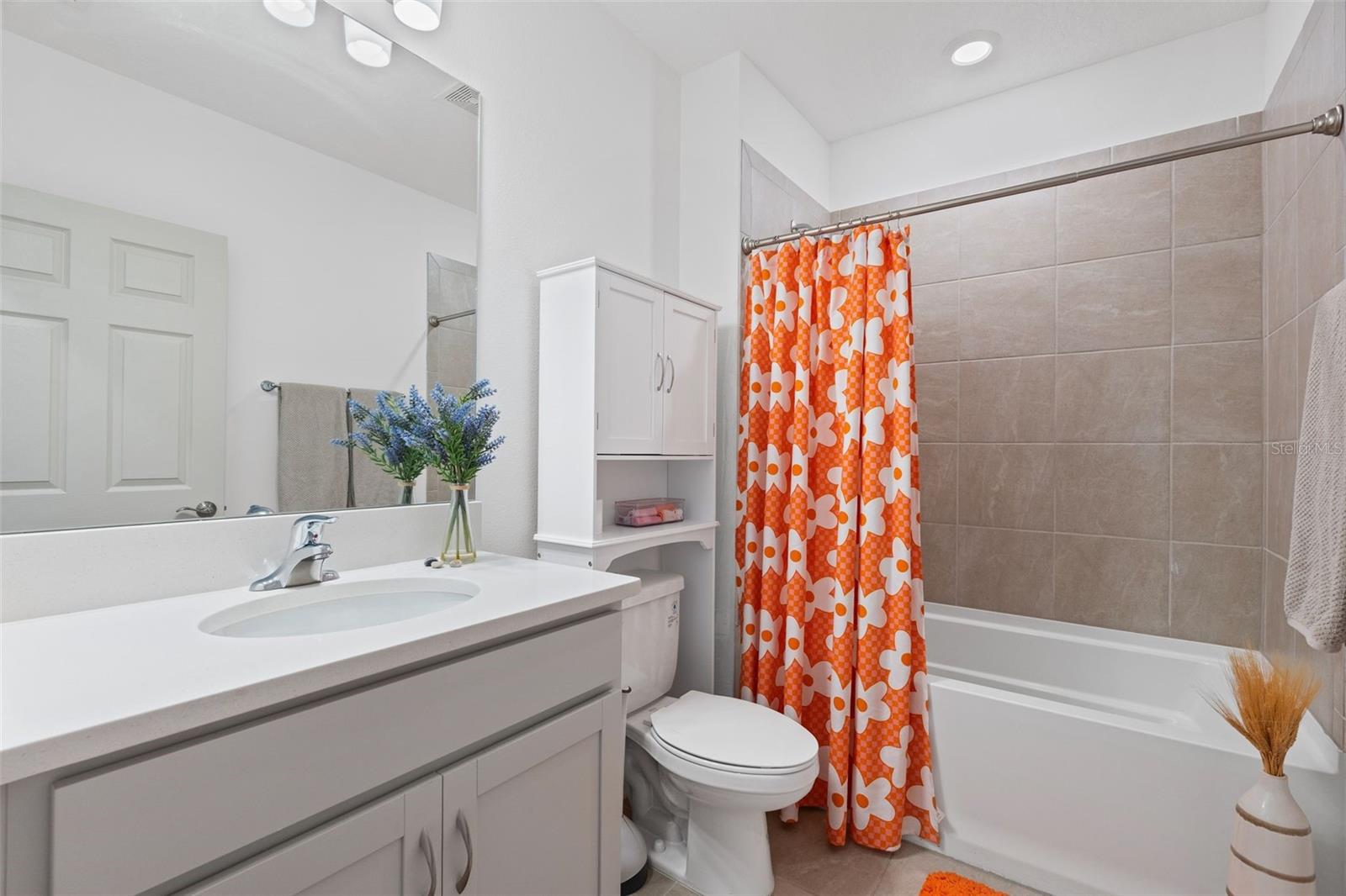 9216 WESTERNWOODS AVE