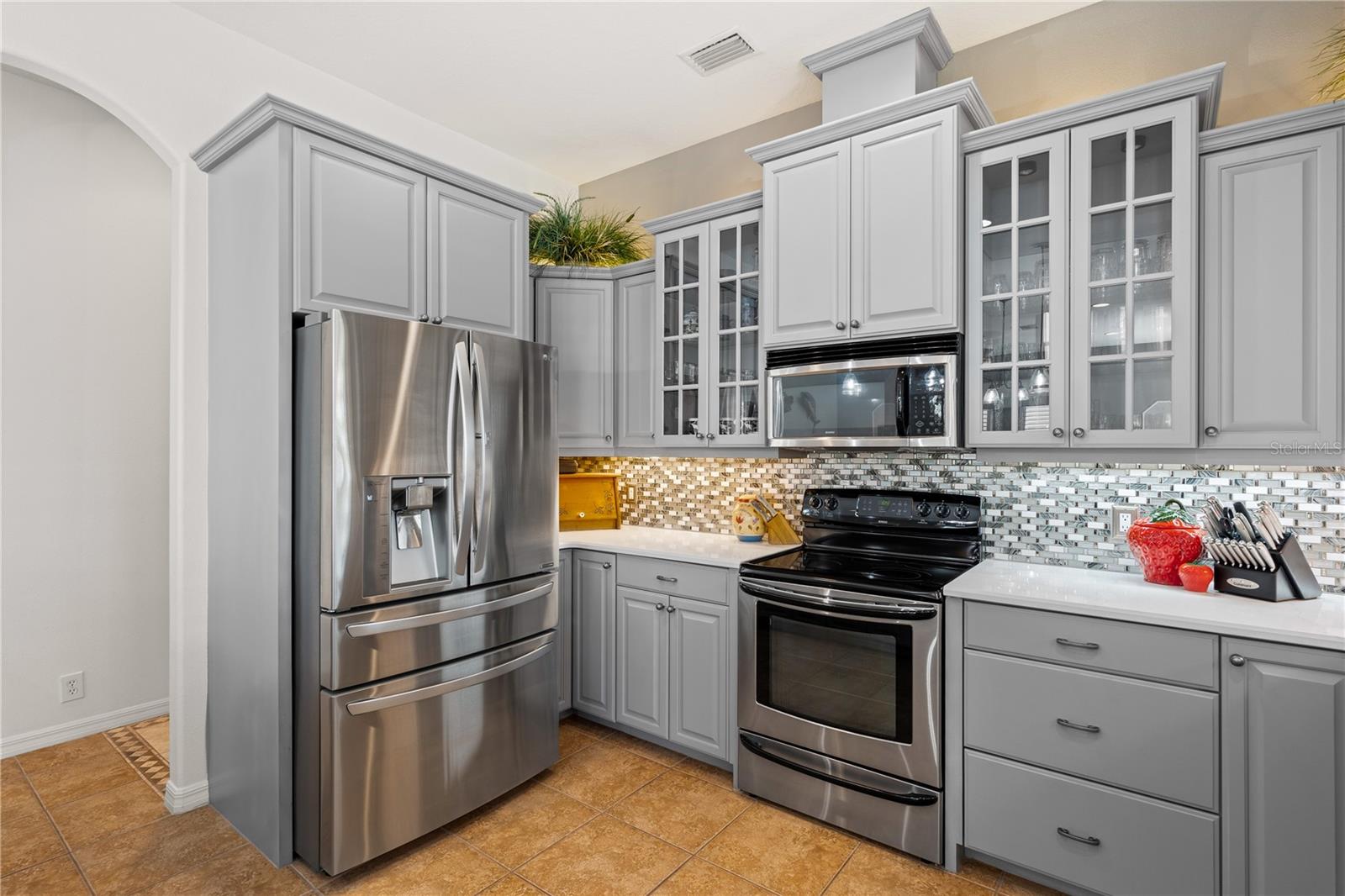 12611 30TH STREET CIR E