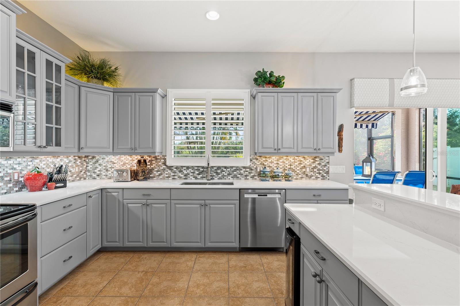 12611 30TH STREET CIR E