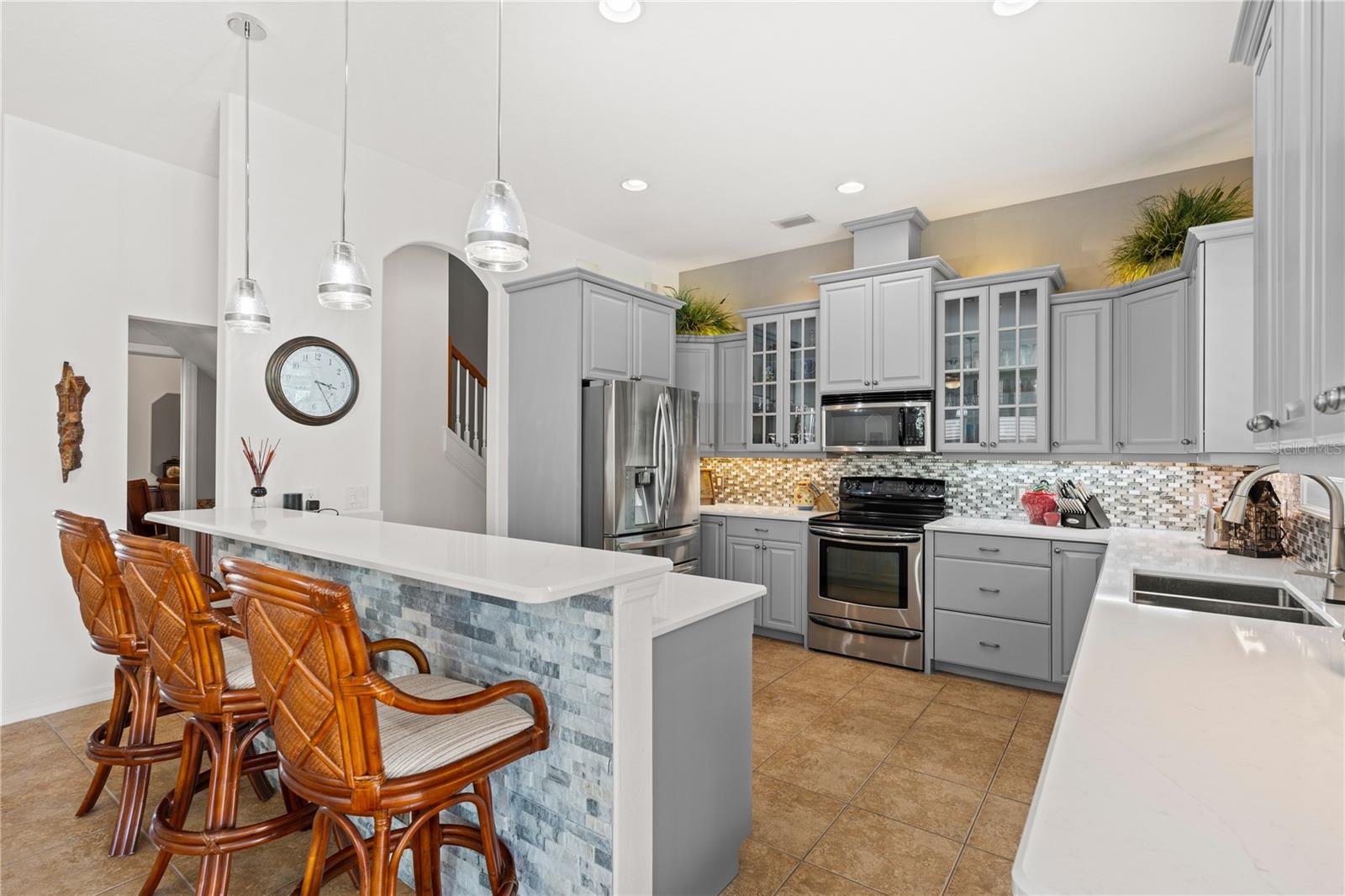 12611 30TH STREET CIR E
