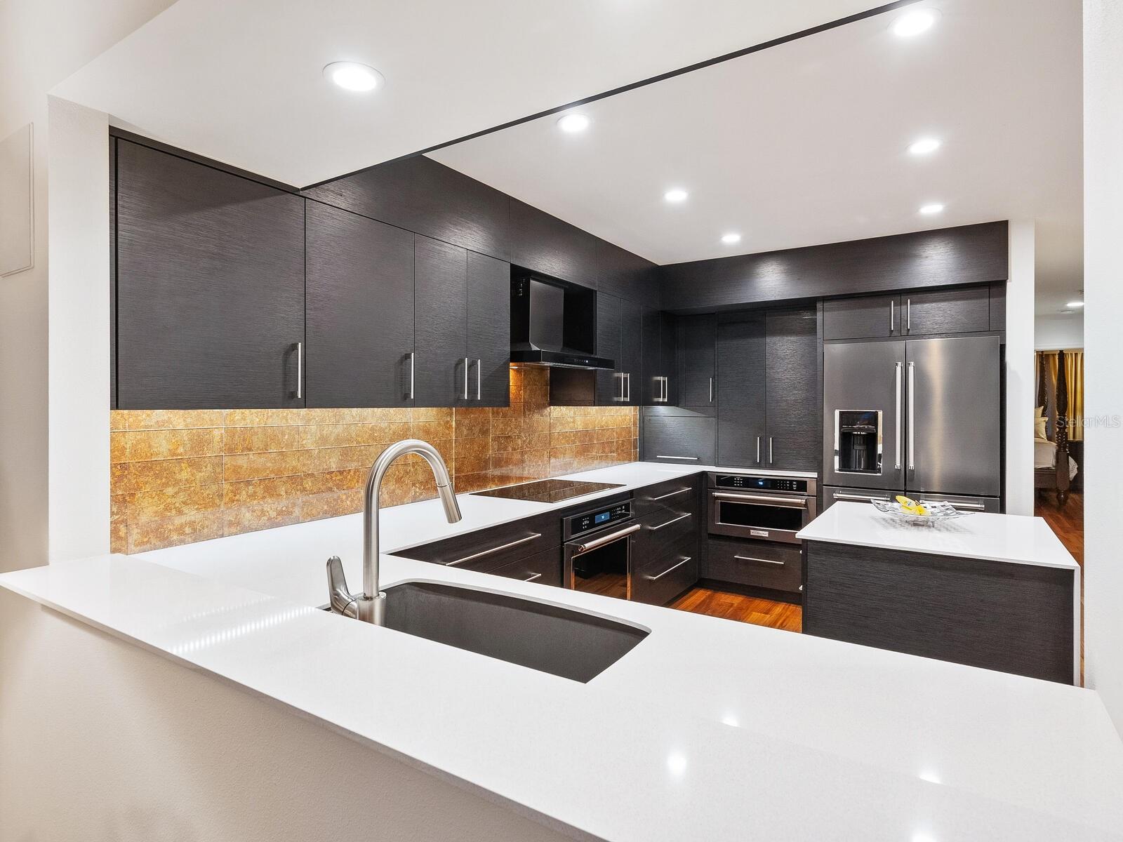 26 TIDY ISLAND BLVD