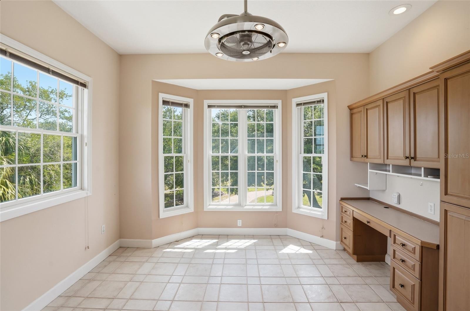 455 HORSESHOE LOOP RD