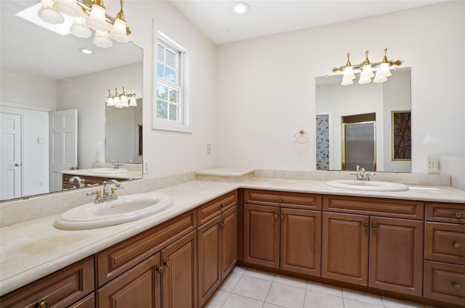 455 HORSESHOE LOOP RD