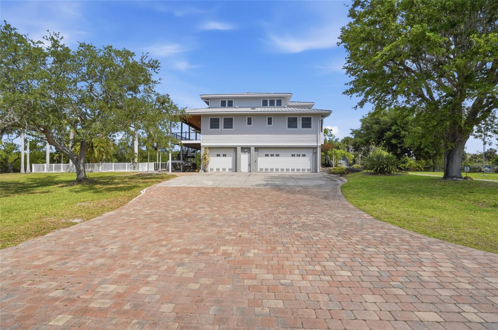 455 HORSESHOE LOOP RD