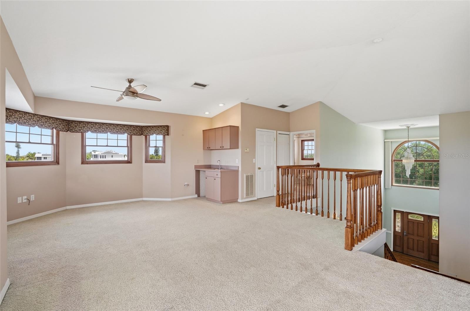 455 HORSESHOE LOOP RD