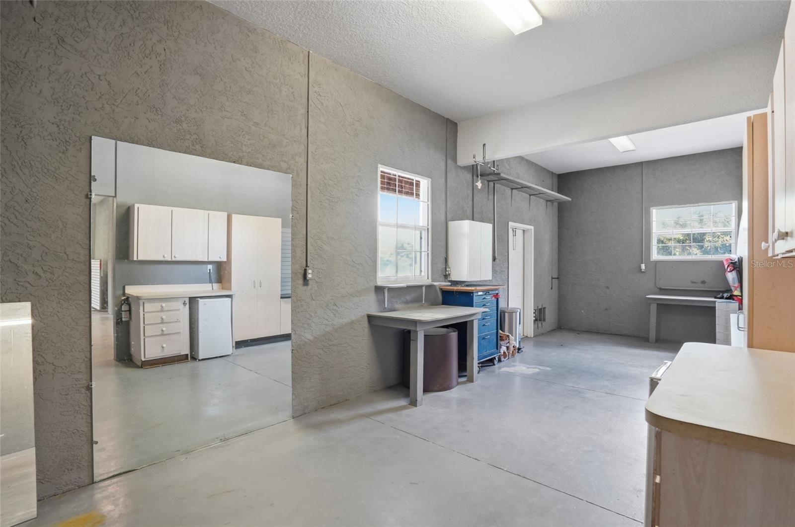 455 HORSESHOE LOOP RD