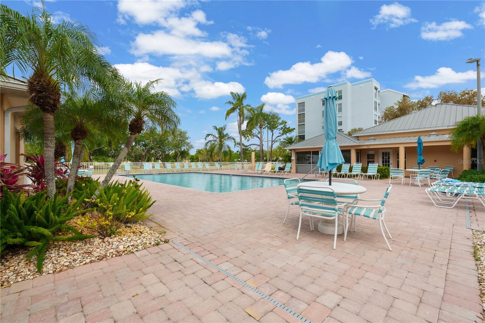 4480 FAIRWAYS BLVD #410