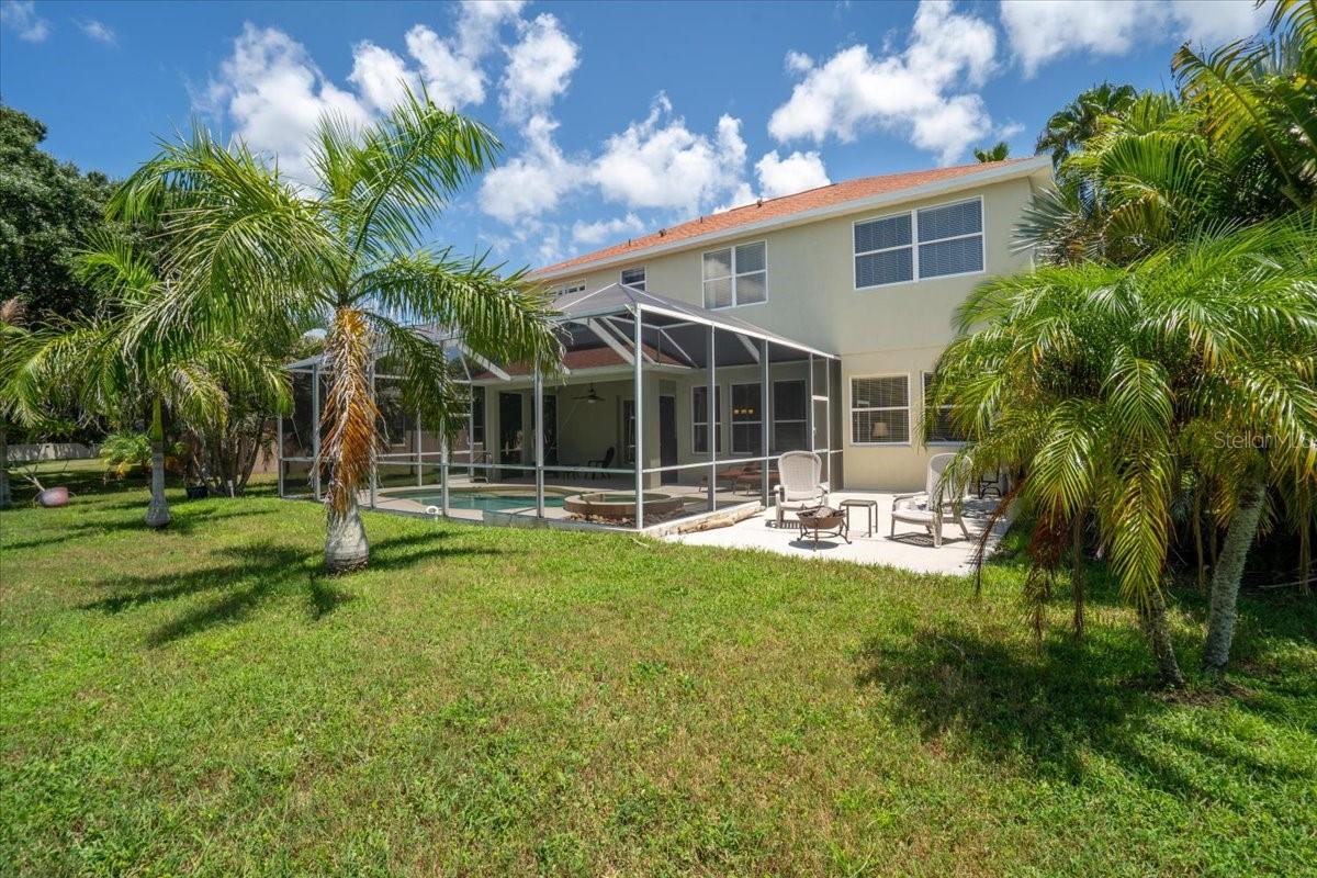 5809 LEXINGTON DR