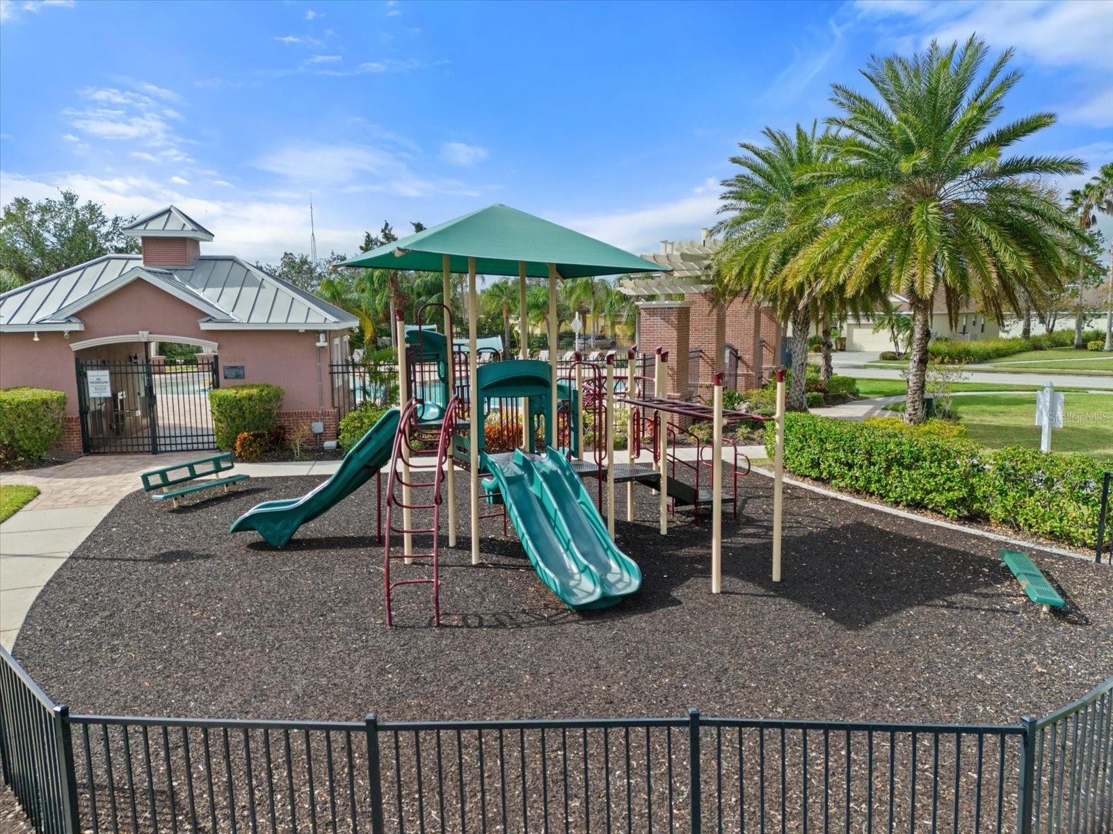 5809 LEXINGTON DR
