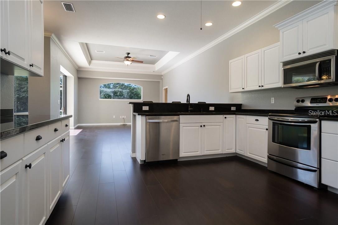 16203 33RD CT E
