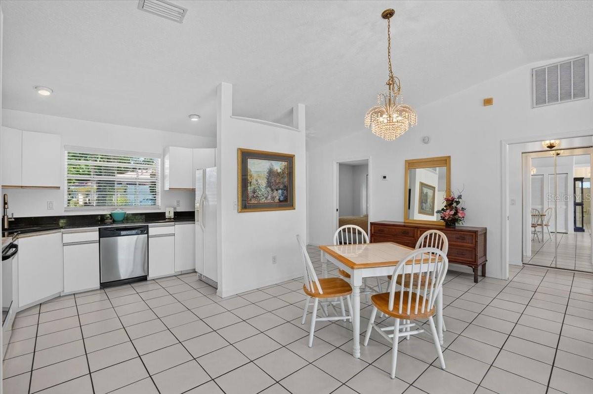 138 49TH CT E