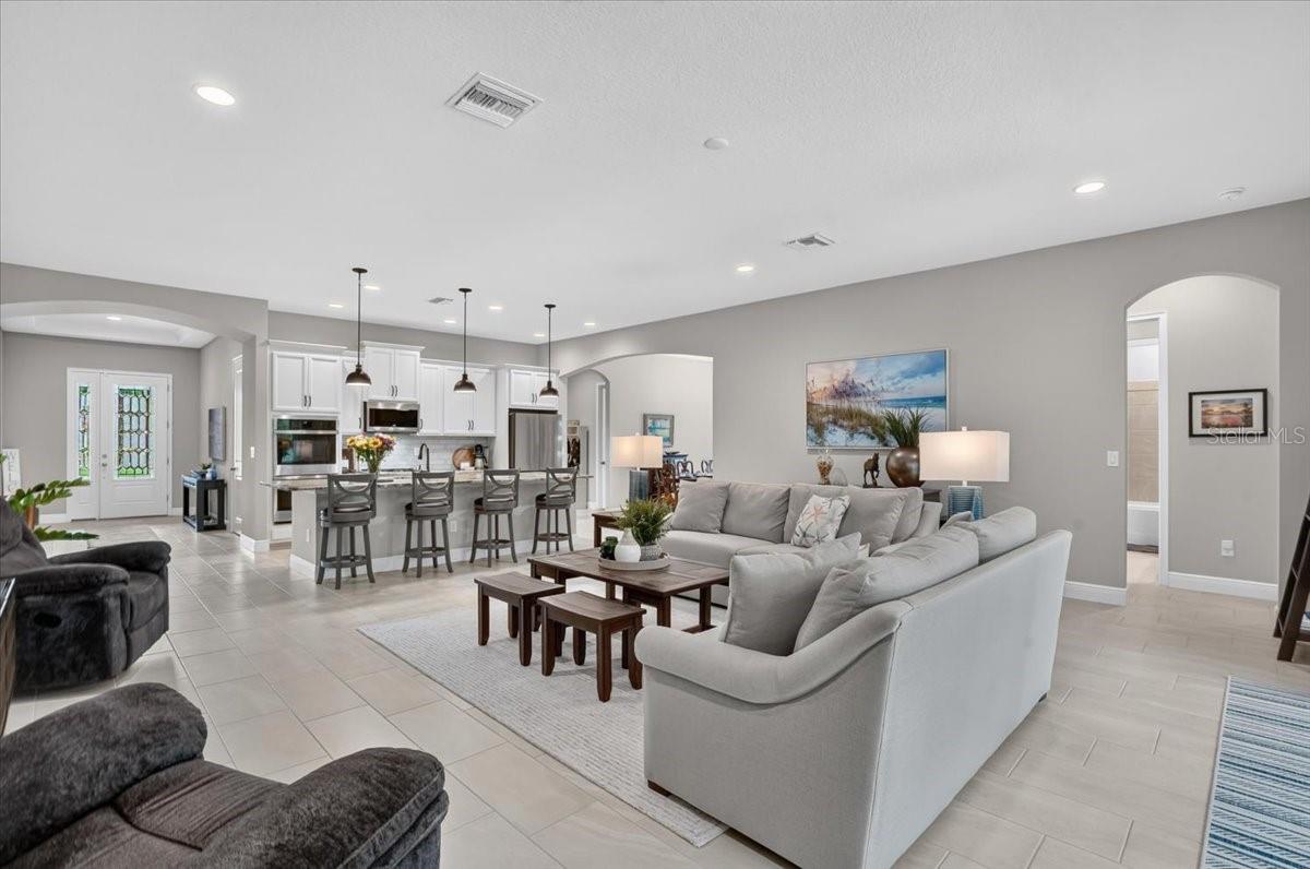 3714 GRASSLAND WAY