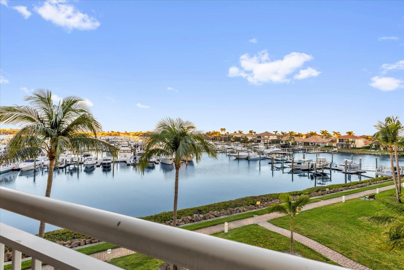 606 RIVIERA DUNES WAY #207
