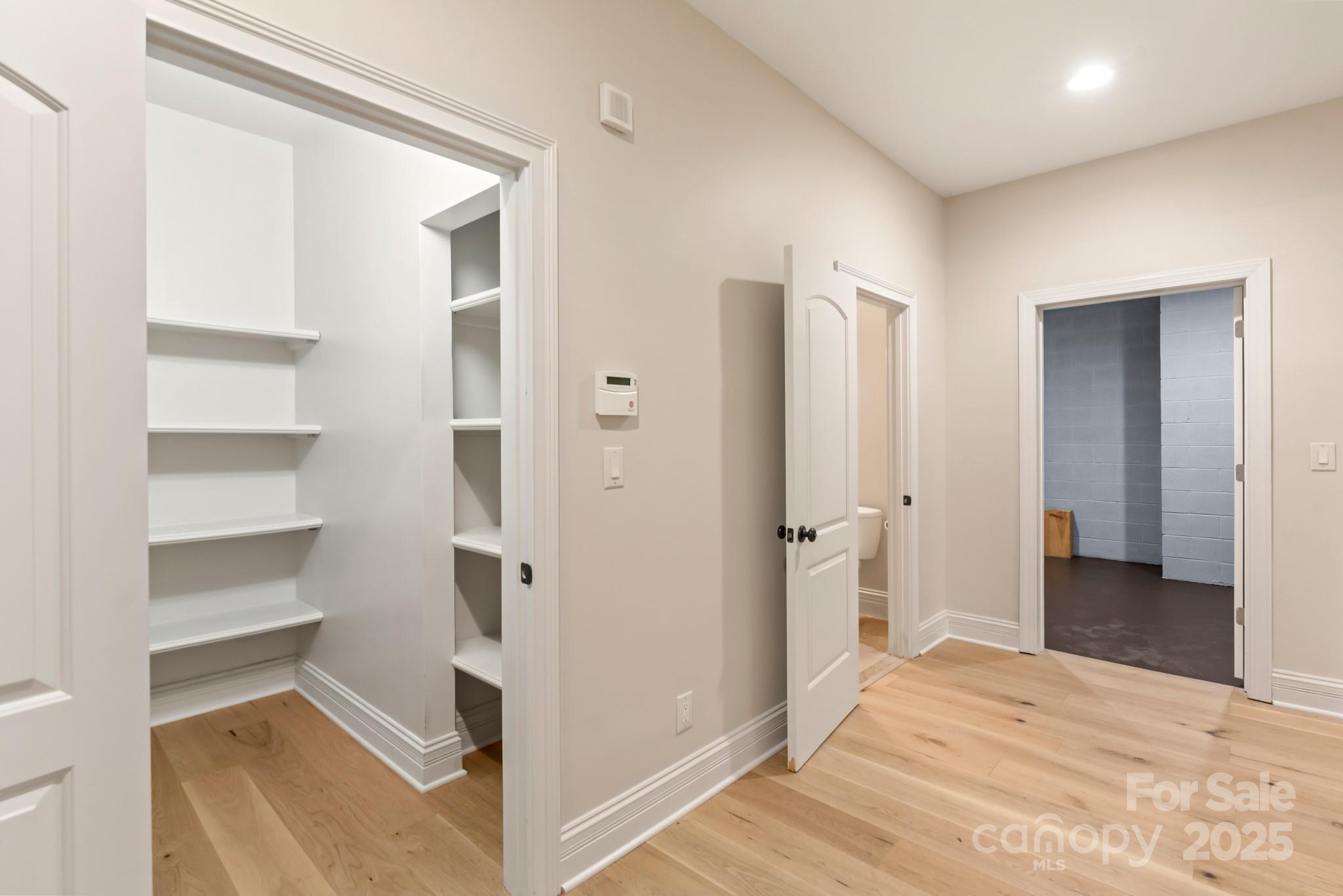 225 Riverton Road