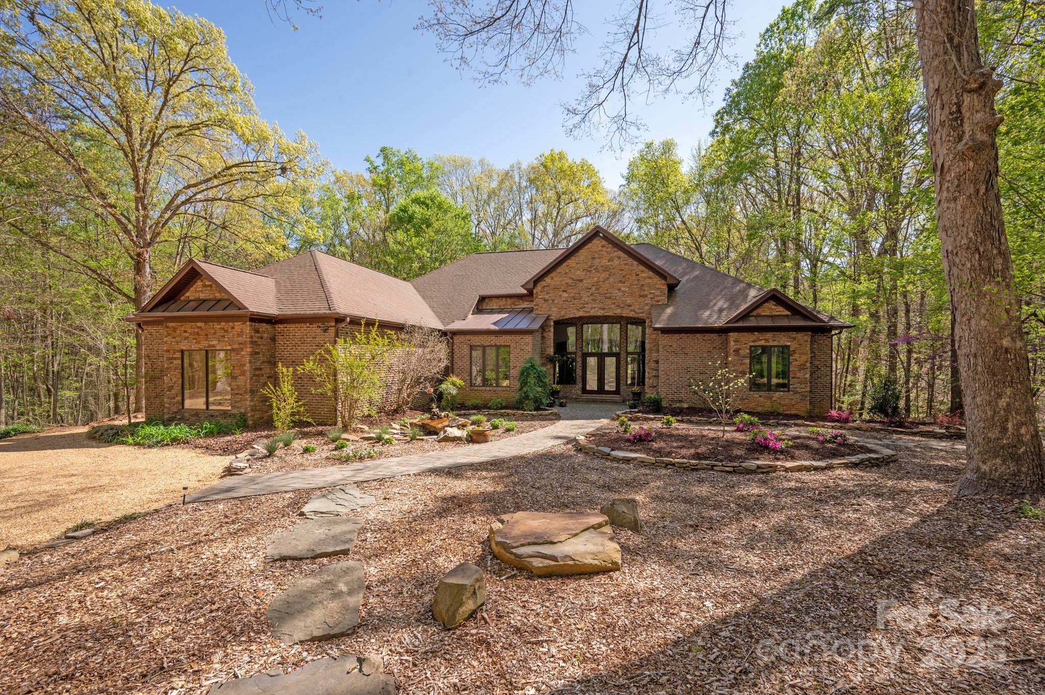 225 Riverton Road