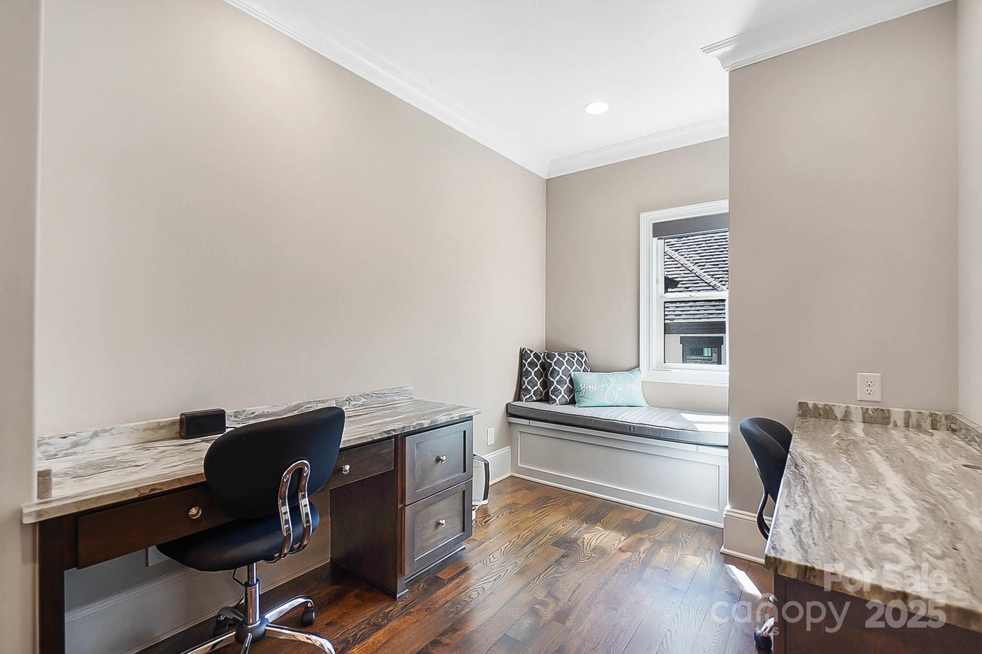 1311 Sunnys Halo Lane
