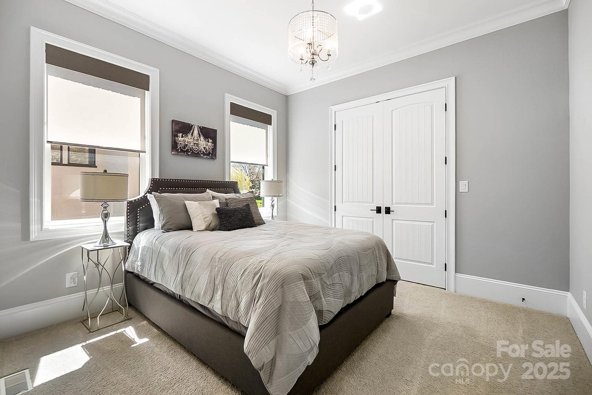 1311 Sunnys Halo Lane