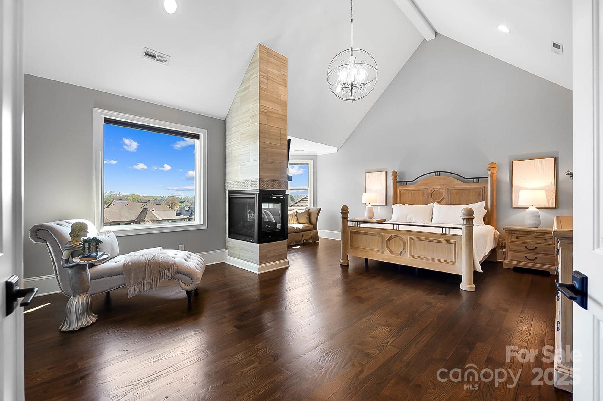 1311 Sunnys Halo Lane