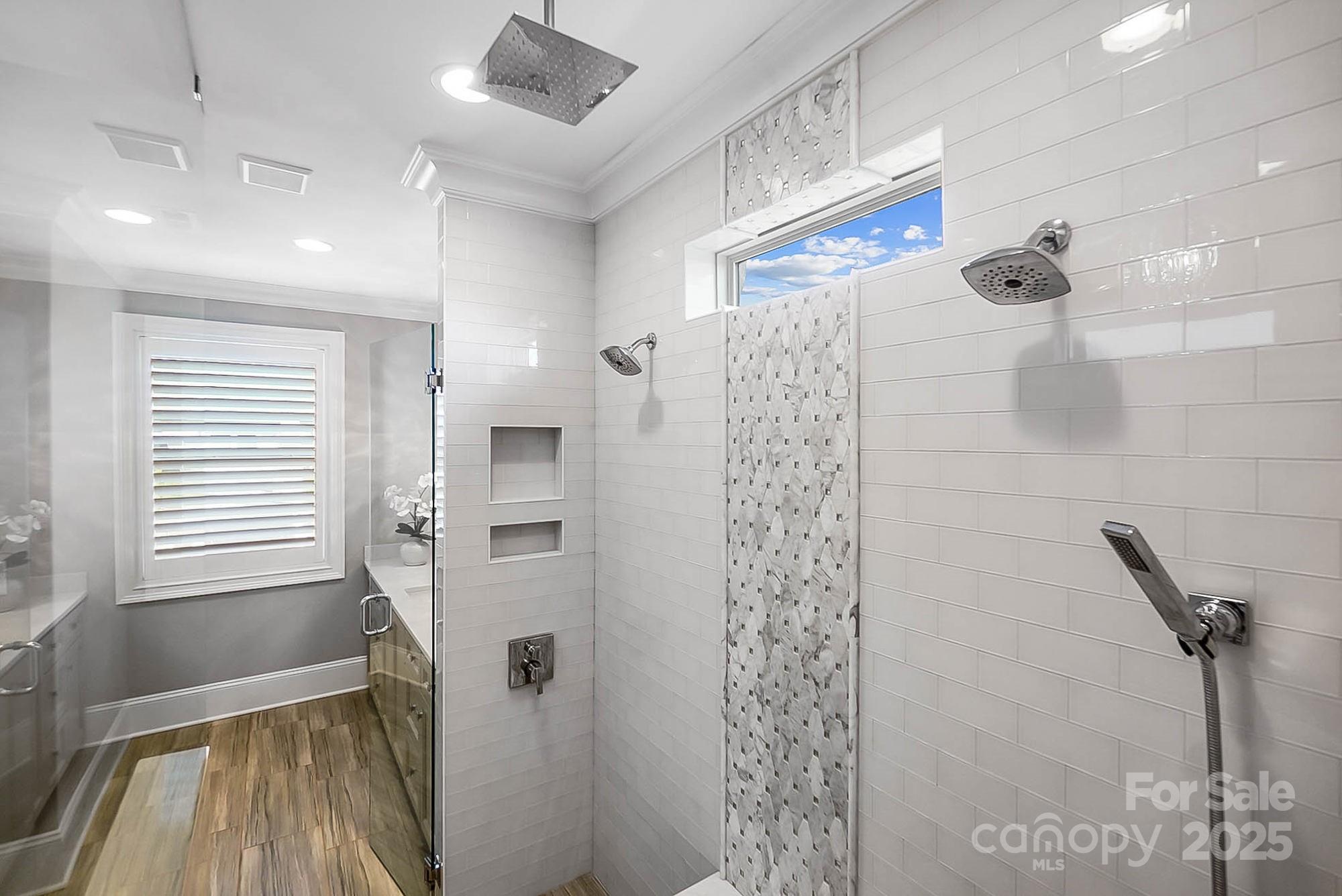 1311 Sunnys Halo Lane