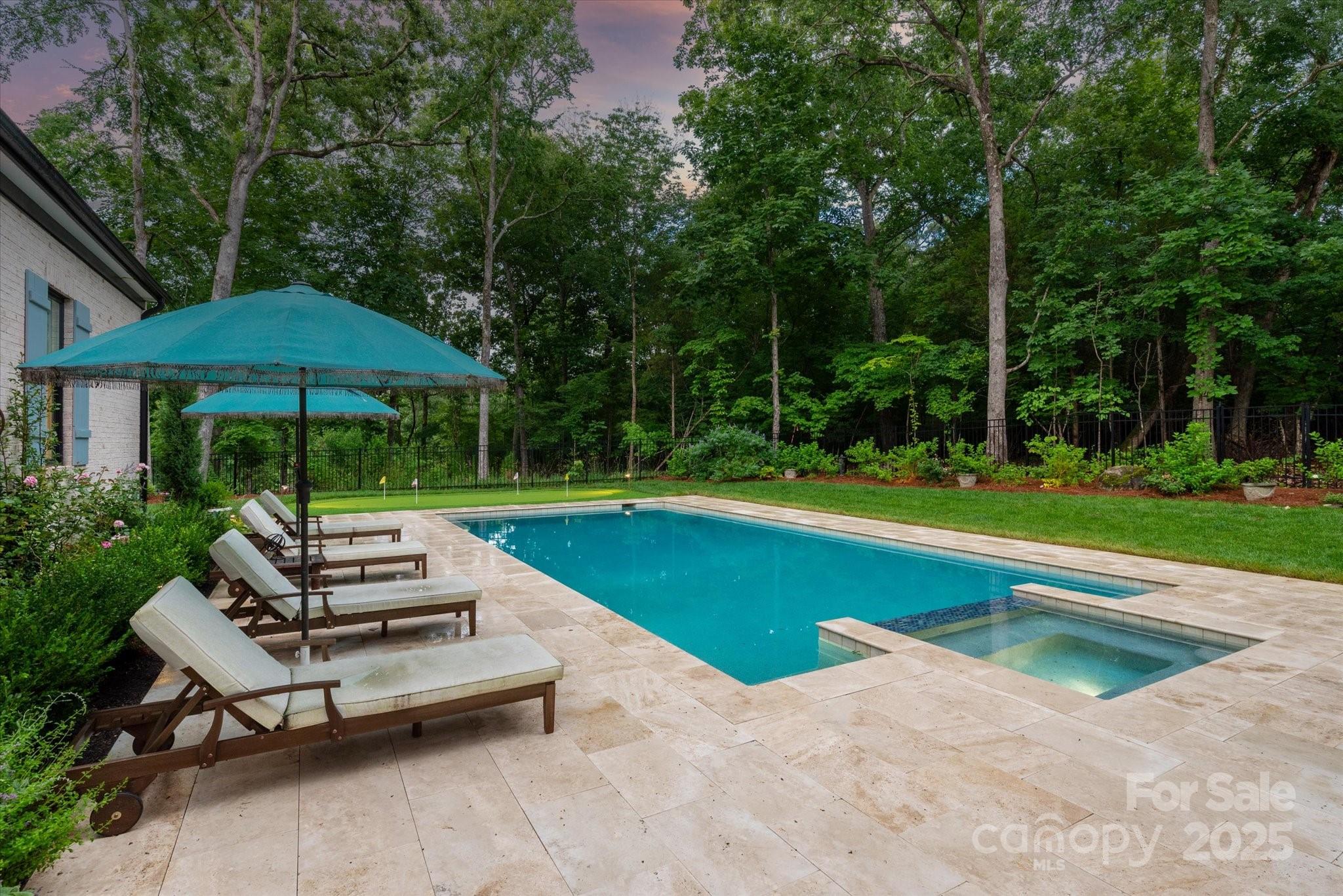 2705 Ski Trail Lane