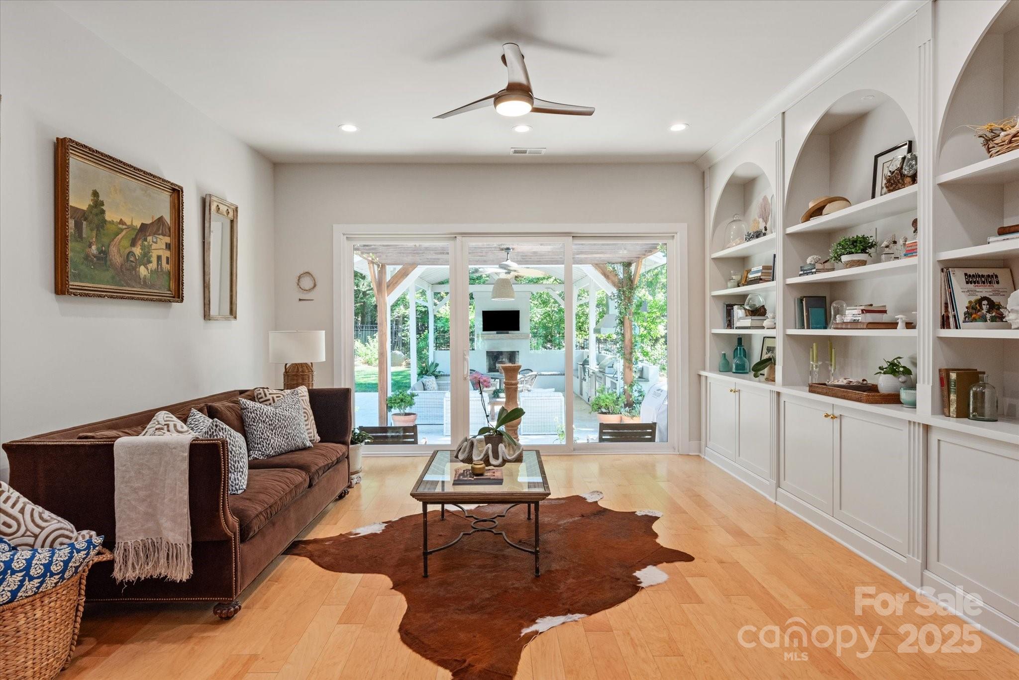 2705 Ski Trail Lane